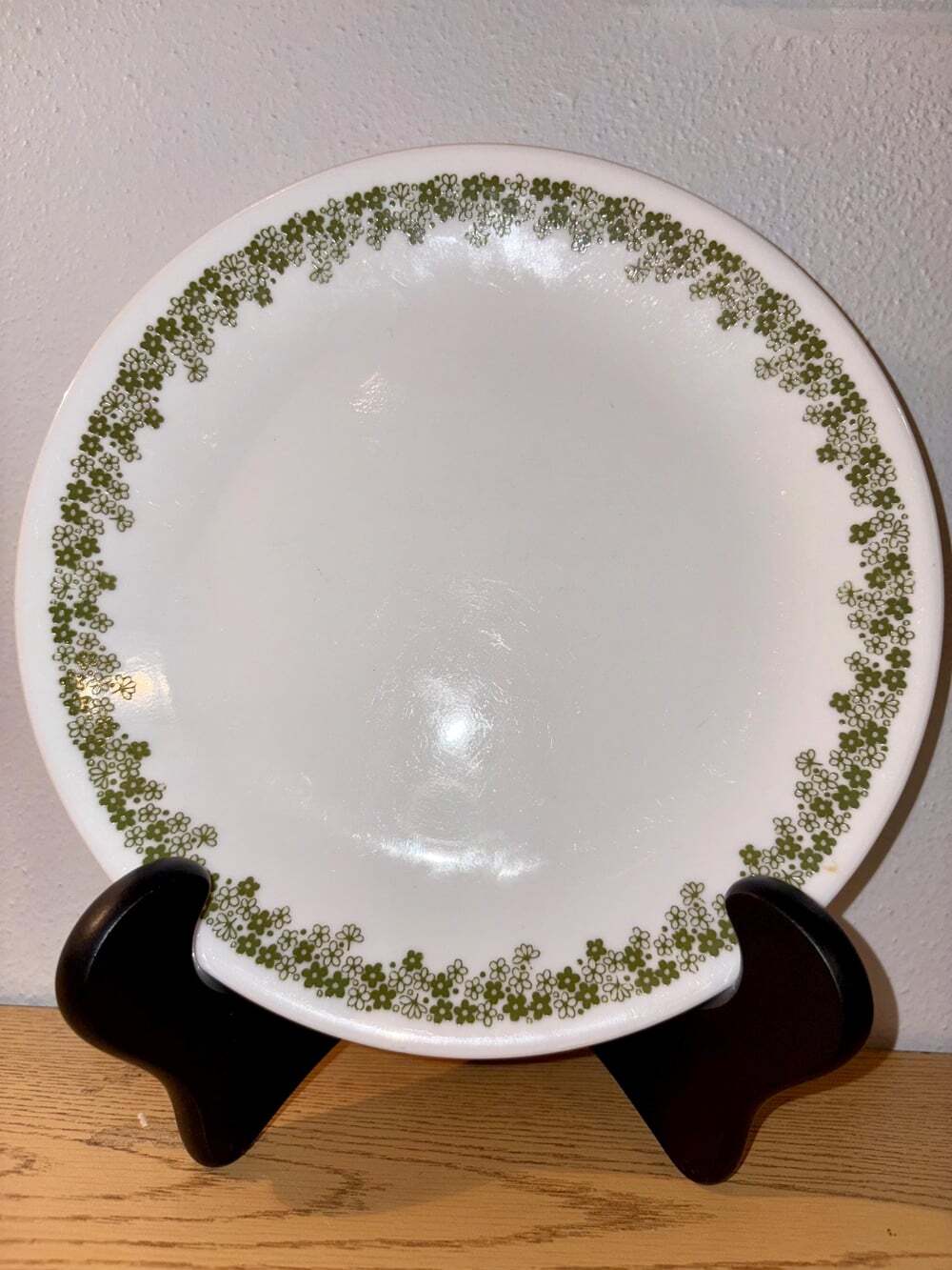 6 Corelle Vitrelle Spring Blossom 8” Salad Plates – 1970s Retro Floral Green